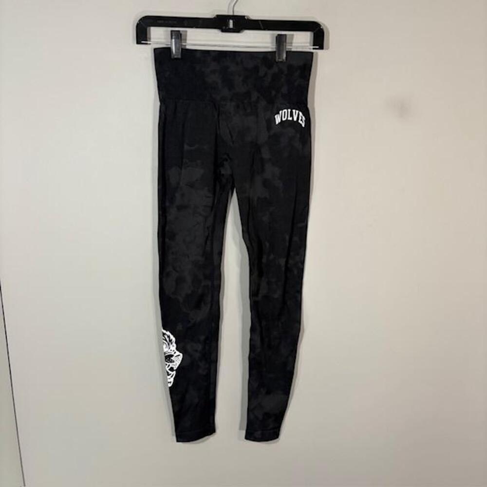 Darc Sport SHE Leggings Womens S Black Camo High Rise Ankle Wolves Yoga Pants
